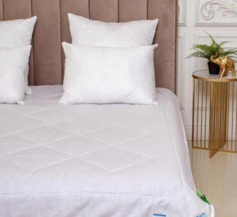 Одеяло всесезонное Лежебока "ЛЁН и БАМБУК" в сатине, 172х205