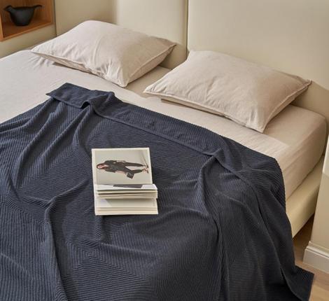 Простыня для укрывания махровая Luxberry "FITNESS" 150х190, иссиня-чёрный