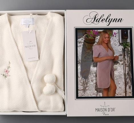 Халат женский махровый с вышивкой Maison D'or "ADELYNN" (кремовый), M(46)/L(48)