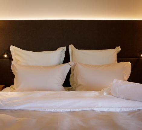 Наволочки "Kissen white" Мако-Сатин, 70х70 (2шт)