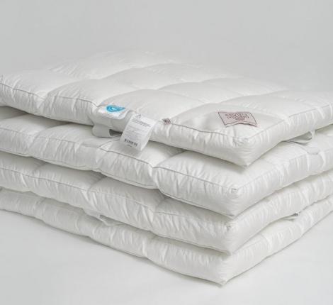 Перина пуховая "ROYAL DOWN GRASS", 140х200