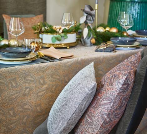 Подушка декоративная "Leitner" (красный) жаккард, 40х40