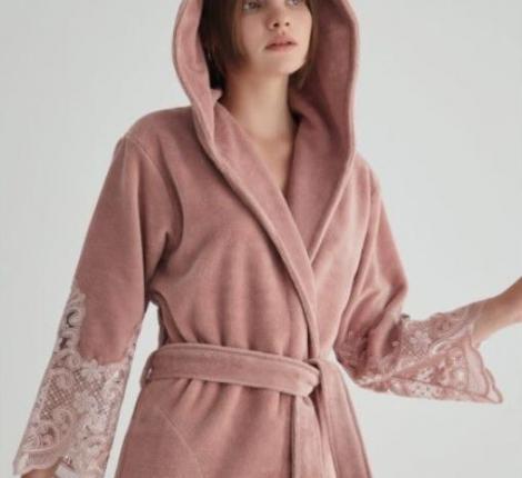 Халат женский  "NUSA" Triga 4150 пудра, 2XL