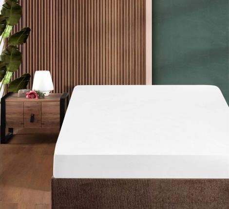 Простынь сатин "DO&CO" на резинке 180х200+30 см SOFT, белый