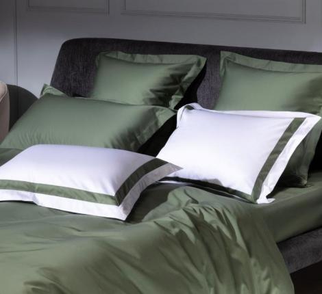 Наволочка с широкой отделкой "ALPINE PINE GREEN ALLURE GRASS" Мако-Сатин, 50х70 (2шт)