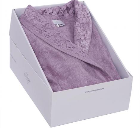 Халат женский махровый с кружевом Maison D'or "LAURETTE" (фиолетовый), XXXL(54)-XXXXL(56)