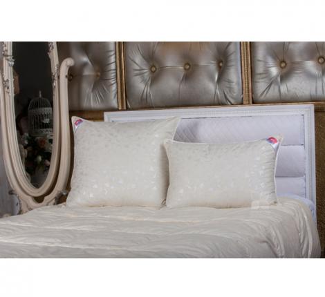 Подушка "ТЕССА", 68х68 упругая