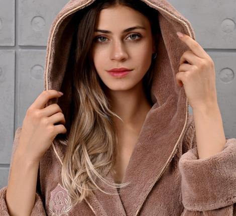 Халат женский трига с капюшоном "AMBIELLA A-1215" увядшая роза, L/XL