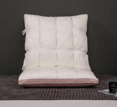 Подушка "Kazanov.A" Cassette (жемчуг пудра), 70х70