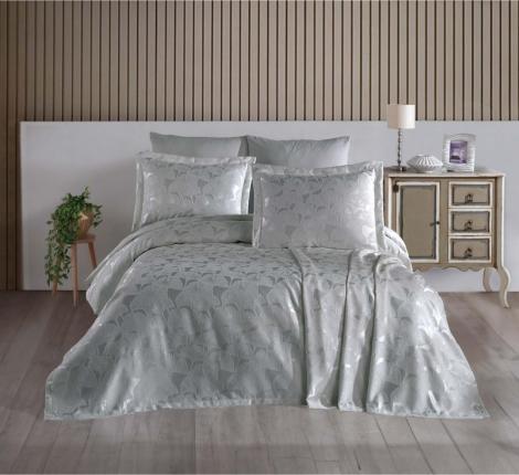 Гобеленовое покрывало "DO&CO" 240х260 (50x70-2 шт.) KARDELEN, серый