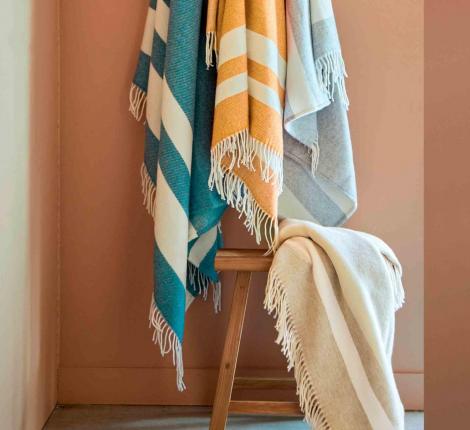 Плед шерсть мериноса "AUSTRAL" bleu paon 130х170, синий