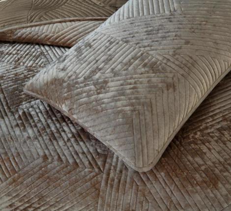 Покрывало "Sofi de Marko" Патрисия (капучино 1) Велюр, 240х260