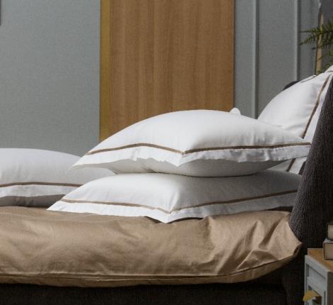 Наволочка с узкой отделкой "ALPINE CARAMEL BEIGE ALLURE GRASS" Мако-Сатин, 50х70 (2шт)