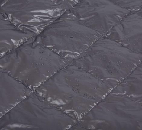 Дорожный плед пуховый "TRAVEL PLAID GRASS GRAPHITE", 140х200