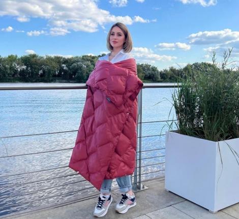 Дорожный плед-пончо пуховый "Travel Cape Plaid Grass" MARSALA, 130х170