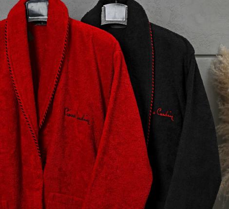Набор "PIERRE CARDIN HOME" (2 халата, 2 полотенца 50х90), красный-черный