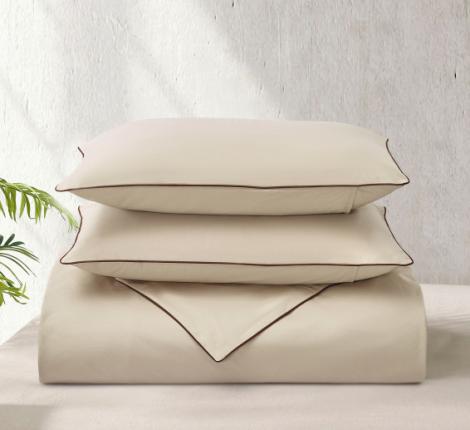Постельное бельё "KARTEKS" сатин однотонный с кантом HK-02 (светло-бежевый), Евро