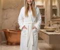 Халат женский с капюшоном Sofi de Marko" Мабелла (белый), S-M