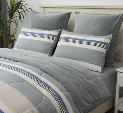 Постельное белье с одеялом "Sofi de Marko" Роберто №22 Велюр/Сатин, Семейный