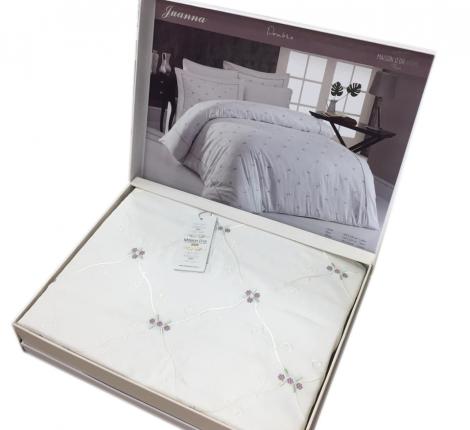 Постельное бельё "Maison D'or JUANNA Сатин с вышивкой евро, крем/фиолетовый