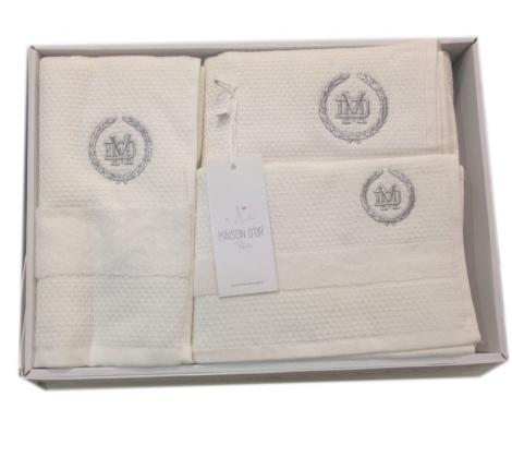 Комплект полотенец с вышивкой 30x50-50x100-70x140 Maison D'or &quot;BONNI&quot;, кремовый