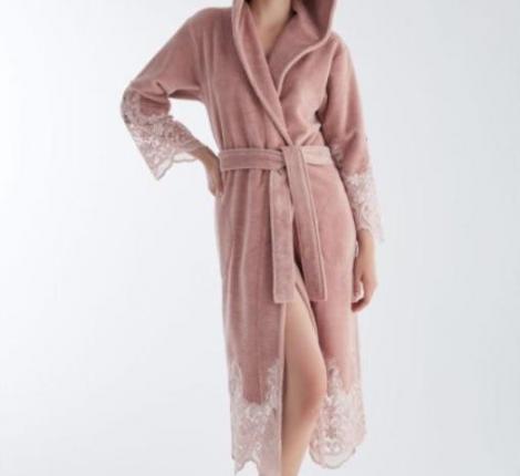 Халат женский  "NUSA" Triga 4150 пудра, 2XL