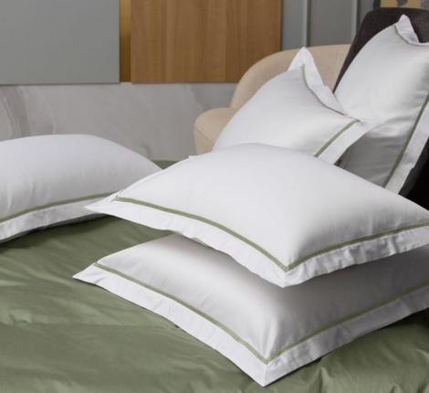 Наволочка с узкой отделкой "ALPINE PINE GREEN ALLURE GRASS" Мако-Сатин, 50х70 (2шт)