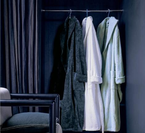 Халат велюровый "Blanc des Vosges" QUIETUDE (белый), XS