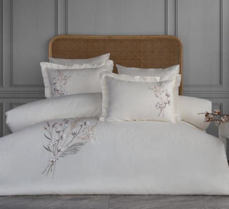 Постельное бельё "DANTELA VITA" сатин с вышивкой MONEDA (кремовый), Евро