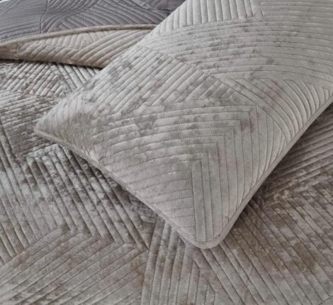 Покрывало "Sofi de Marko" Патрисия (бежевая 1) Велюр, 240х260