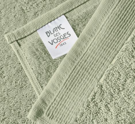 Полотенце махровое "Blanc des Vosges" UNI KAKI (зеленый), 100х150
