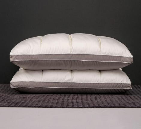 Подушка "Kazanov.A" Cassette (жемчуг пепел), 50х70