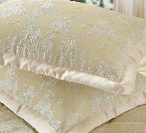 Покрывало "Sofi de Marko" Владлен (молоко) Жаккард, 240х260