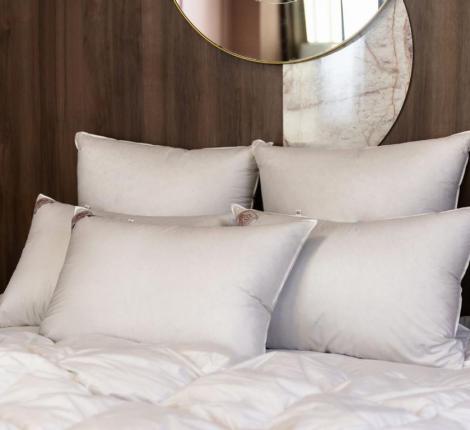 Подушка средняя "SILVER DOWN GRASS", 33х45