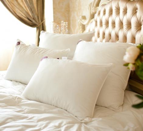 Подушка средней упругости  "NON-ALLERGENIC PREMIUM GRASS", 68х68