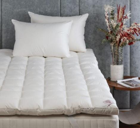 Перина пуховая "ROYAL DOWN GRASS", 140х200