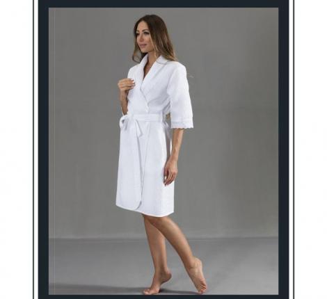 Халат женский вафельный с кружевом Maison D'or "ROCHELLA LONG" (белый), XS(42)-S(44)