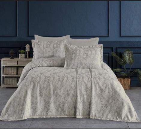 Гобеленовое покрывало "DO&CO" 240х260 (50x70-2 шт.) LULU, бежевый