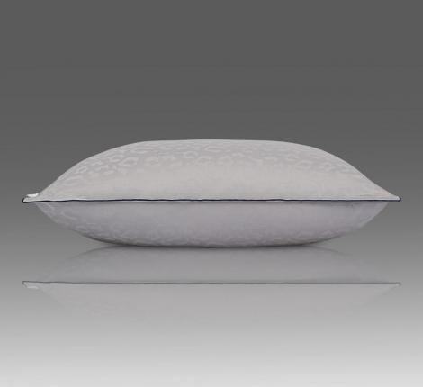 Подушка средняя "Sofi de Marko" Leopard (серая), 70х70