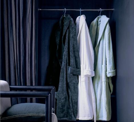 Халат велюровый "Blanc des Vosges" QUIETUDE (серо-голубой), M