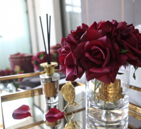 Большой букет роз ароматизированный "COTE NOIRE" (красный), 2 спрея по 10 мл