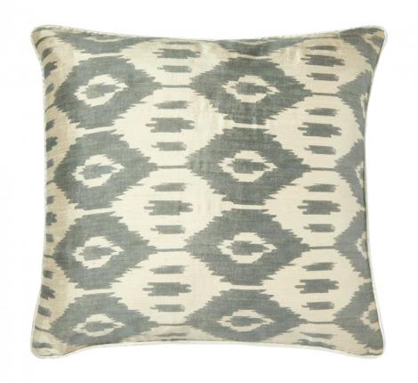 Подушка декоративная "Gingerlily" IKAT шёлк, 50х50