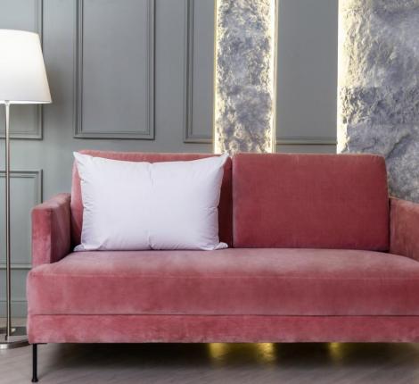 Подушка пуховая упругая "WHITE FAMILIE DOWN" 50х68 с бортиком