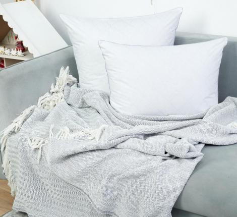 Подушка "ГРЕЙС", 68х68 средняя