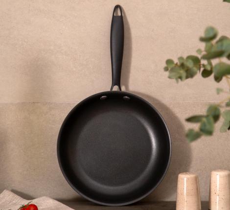 Сковорода AGNESS "IRON CHEF", диаметр 22 см