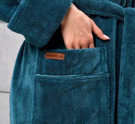 Халат женский трига с капюшоном "AMBIELLA  A-1215" изумрудный, L/XL